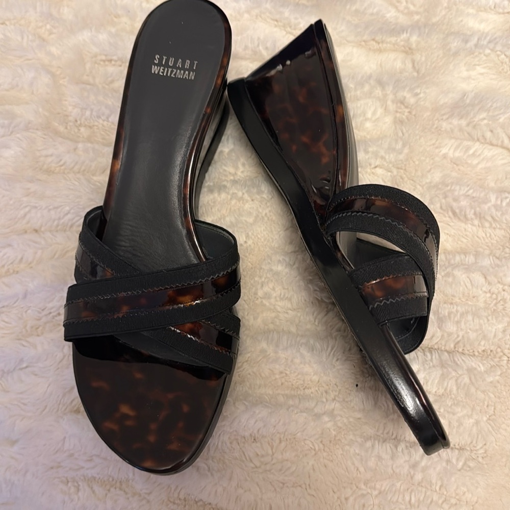 Stewart Weitzman tortoise slide